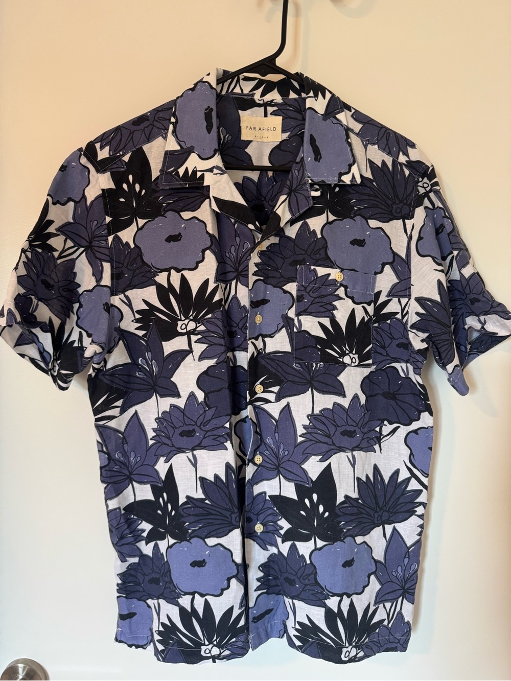 Far Afield Men’s Floral Short Sleeve shirt